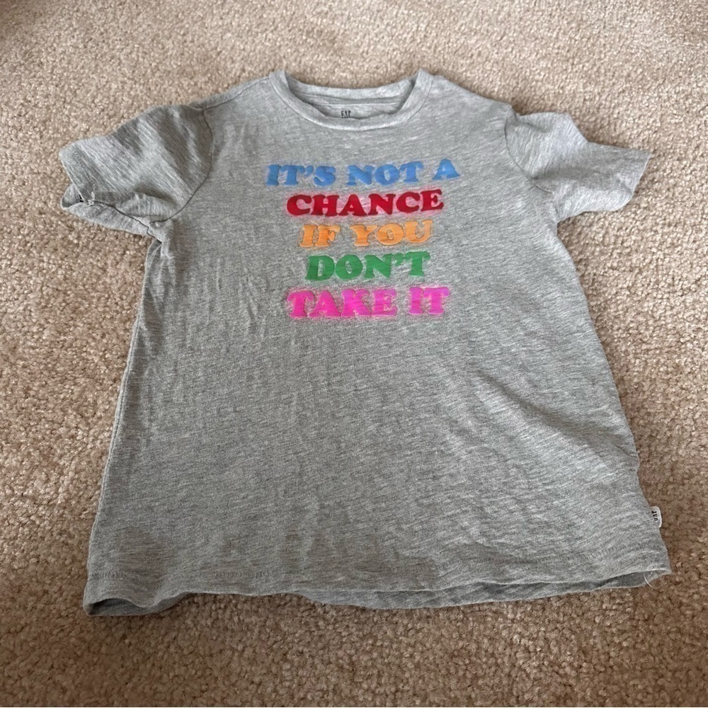 NWOT Little Boys GAP Short Sleeved Graphic T-Shirt!